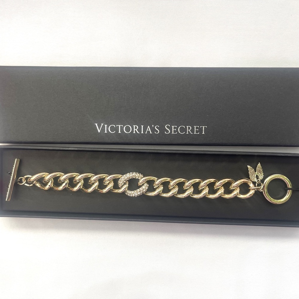 Victoria's Secret Gold Tone Pave Crystal Toggle Angel Bracelet – NIB